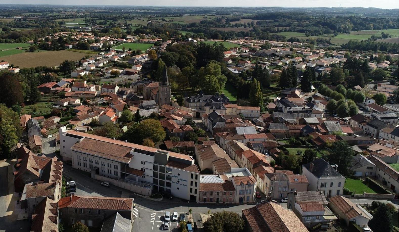 Gite Duguesclin La Flocellière Exteriér fotografie